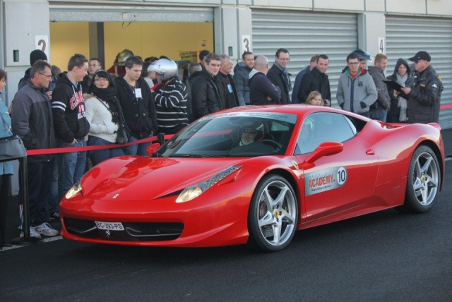 Ambienle en Motorsport Academy 